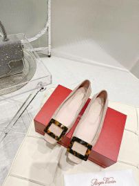 Picture of Roger Vivier Shoes Women _SKUfw120410119fw